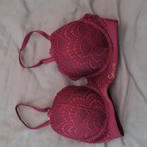 2/$15 Victoria's secret bra